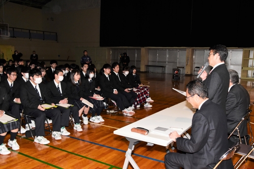 伊豆新聞伊東市の課題や改善点　高校生が発表、小野市長らが回答最新写真特集
